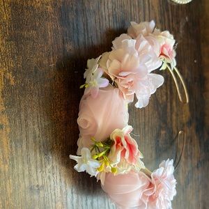 Girls flower headband pink and white